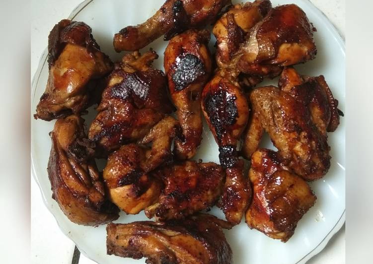 Langkah Mudah untuk Menyiapkan Ayam Bakar Pedas Manis Resep :Nila Sari, Sempurna