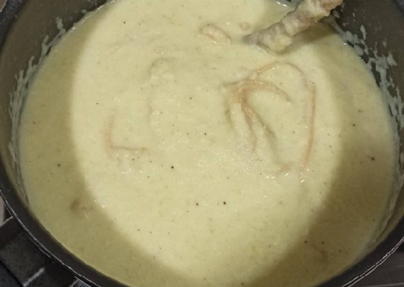 Bechamel de calabacín (Monsieur Cuisine Connect)