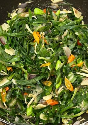 Foto resep Tumis Daun Kencur Teri Pete