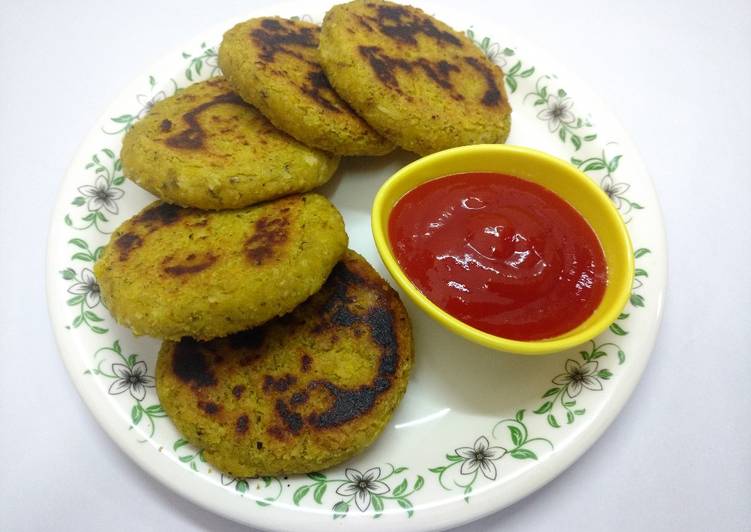 Oats, Moong dal and Coconut Cutlet