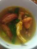 Soto Sayap Ayam dan Ceker Ayam
