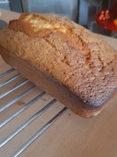 A picture of 4/4 cake very simple no mixes needed.