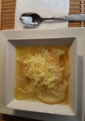 Una foto de Sopa de cebolla