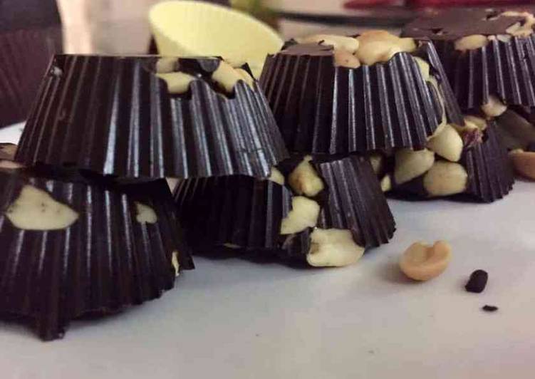 Steps to Prepare Any-night-of-the-week Salted peanut chocolates – pre workout