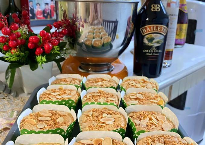 Standar Resep membuat Chiffon pandan keju almonds  gurih