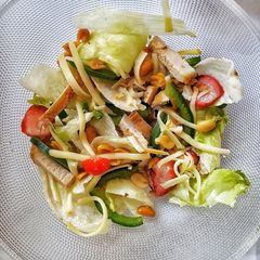 A picture of Strawberry gouda chicken salad.
