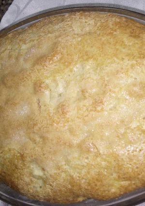 Una foto de Torta súper fácil de manzana 🍏