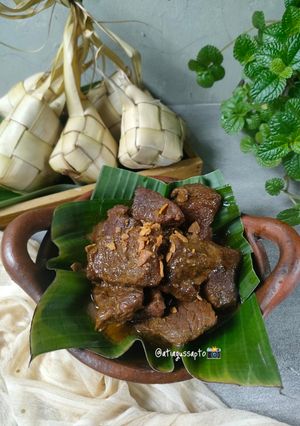 Foto resep Semur Daging (1202)