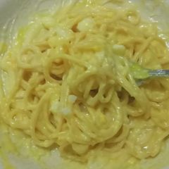 A picture of Spaghetti egg salad.