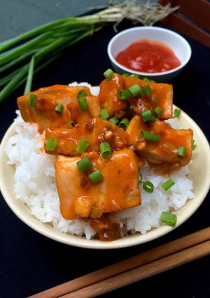 Hình của món Đậu hũ sốt cay.