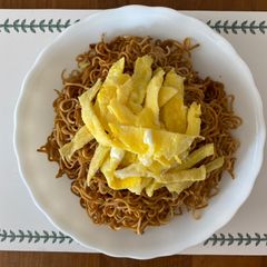 Hong Kong Style Fried Noodle 豉油王炒麵 A picture of Hong Kong Style Fried Noodle 豉油王炒麵.