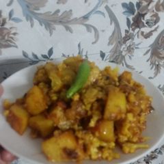 A picture of Aloo gobhi ki sabji.