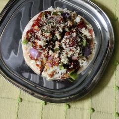 A picture of Veg pizza.