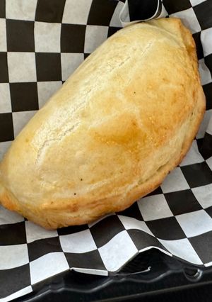 A picture of Corned Beef Empanada.