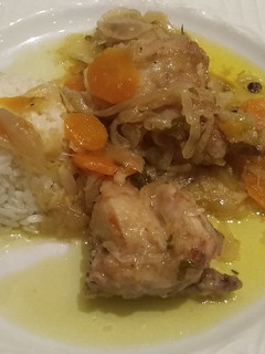 Una foto de Pollo en salsa de escabeche