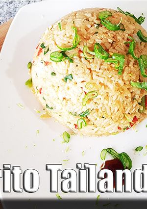 Una foto de Arroz frito | Khoa PAD Kai | Tailandia