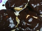 A picture of cocoa biscuits