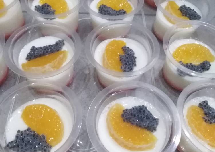 Puding sutra fruit punch toping jeruk dan selasih