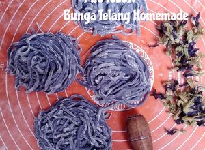 Foto resep Mie telur bunga telang homemade