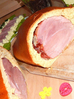Cipóban sült sonka recept fotója