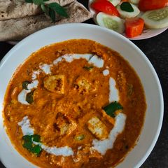 A picture of Paneer tikka masala.