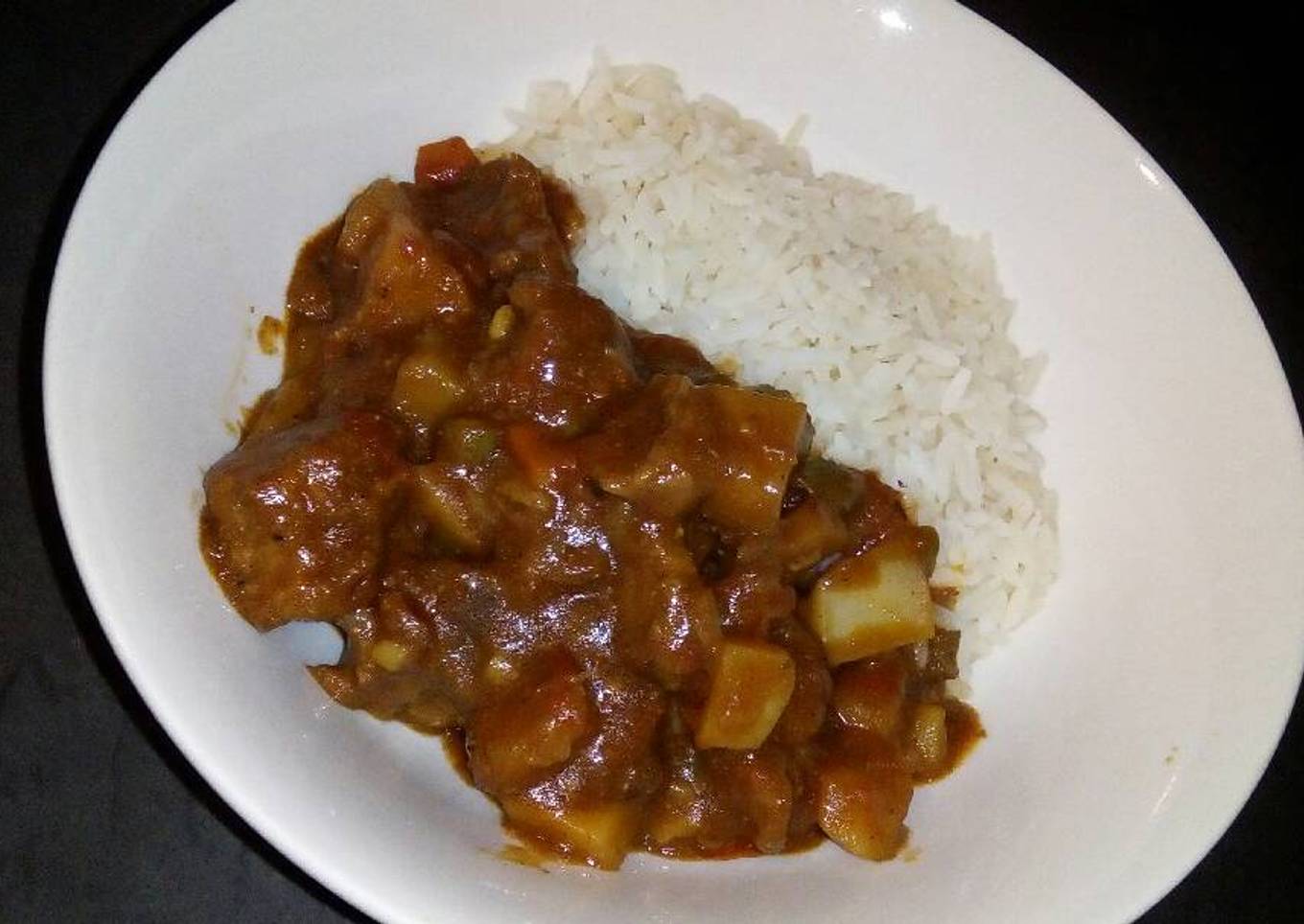 Rice and vegetable beef stew