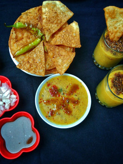 दाल पकवान (dal pakwan recipe in Hindi) रेसिपी मुख्य फोटो