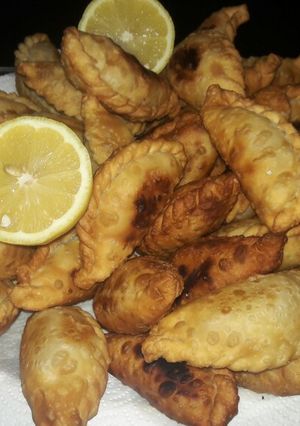Una foto de Empanadas de pollo!