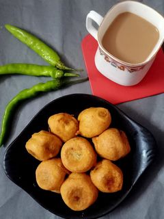 બટાકા વડા (Bataka Vada Recipe In Gujarati) રેસીપી મુખ્ય ફોટો