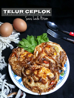 Foto resep Telur Ceplok Saus Lada Hitam