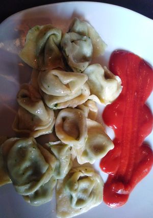 Una foto de Tortellini