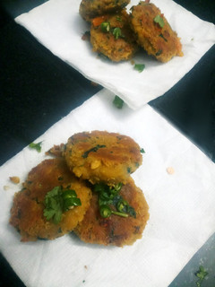मसूर दाल शामी कबाब (Masoor dal shami kabab recipe in Hindi) रेसिपी मुख्य फोटो