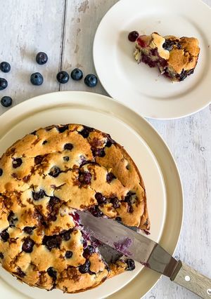 A picture of Breakfast Blueberry Cake.