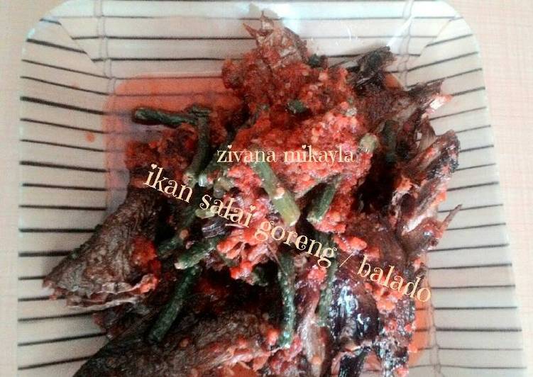 Ikan salai atau ikan asap goreng / balado