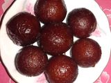 गुलाब जामुन खोवा वाला