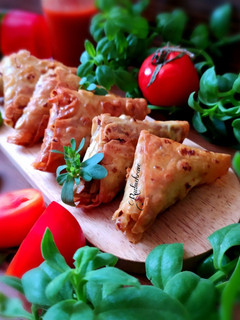 عکسی از دستور سمبوسه پیتزایی