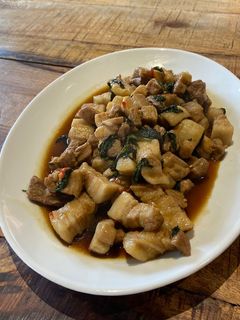 Foto resep Thai basil pork belly