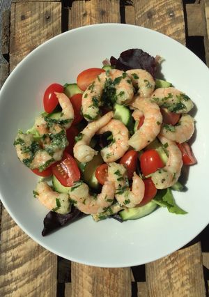A picture of Quick prawn salad.