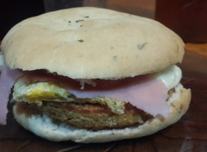 Una foto de Pan express para hamburguesa (sin levadura) 🍔