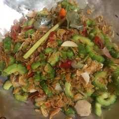 Tumis Pare Rebon-レシピのメイン写真