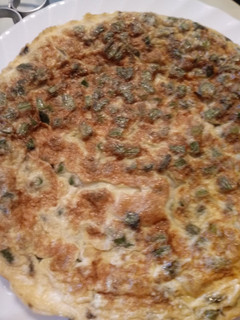 Una foto de Tortilla de espárragos verdes