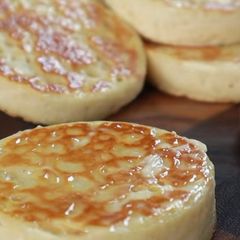 A picture of Authentic, English-style Crumpets.
