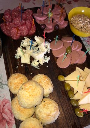 Una foto de Pancitos saborizados !!con cebolla y queso