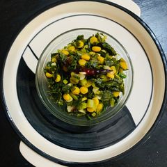 Pyaj patta with chana dal (Onion leaves with split chickpeas) A picture of Pyaj patta with chana dal (Onion leaves with split chickpeas).