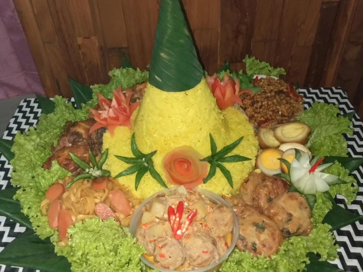 Cara Gampang Membuat Resep  Nasi kuning rice cooker simple yang Menggugah Selera, Bikin Ketagihan