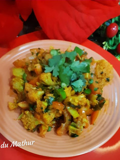 लहसुनी गोभी फ्राई (Lahsuni Gobhi Fry Recipe in Hindi) रेसिपी मुख्य फोटो