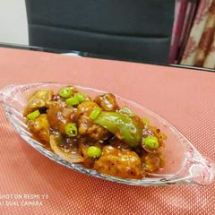 A picture of Schezwan chicken.