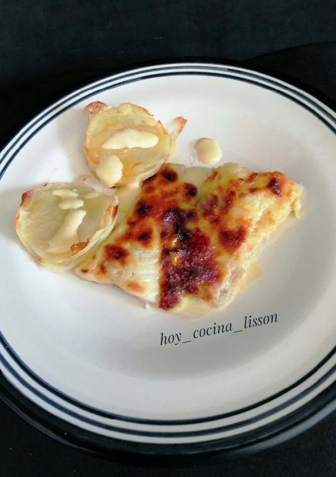 Una foto de Bacalao gratinado con mayonesa y miel