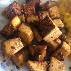A picture of Pan-fried firm tofu.