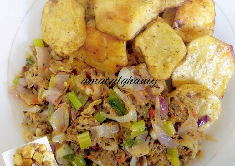 Recipe of Speedy Sweet potatoes and minced meat onion sauce